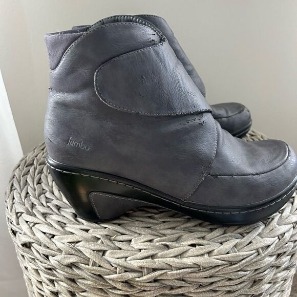 Jambu Sport Wedge Design Women’s Boot with Velcro Faux Fur Lining - Picture 2 of 11